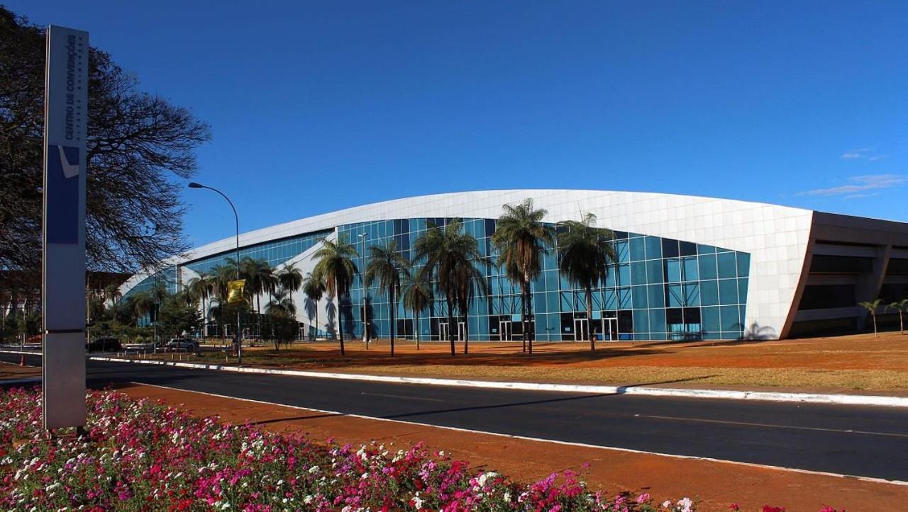 V822 Apart Aconchegante Em Frente Ao Shopping Brasília Extérieur photo